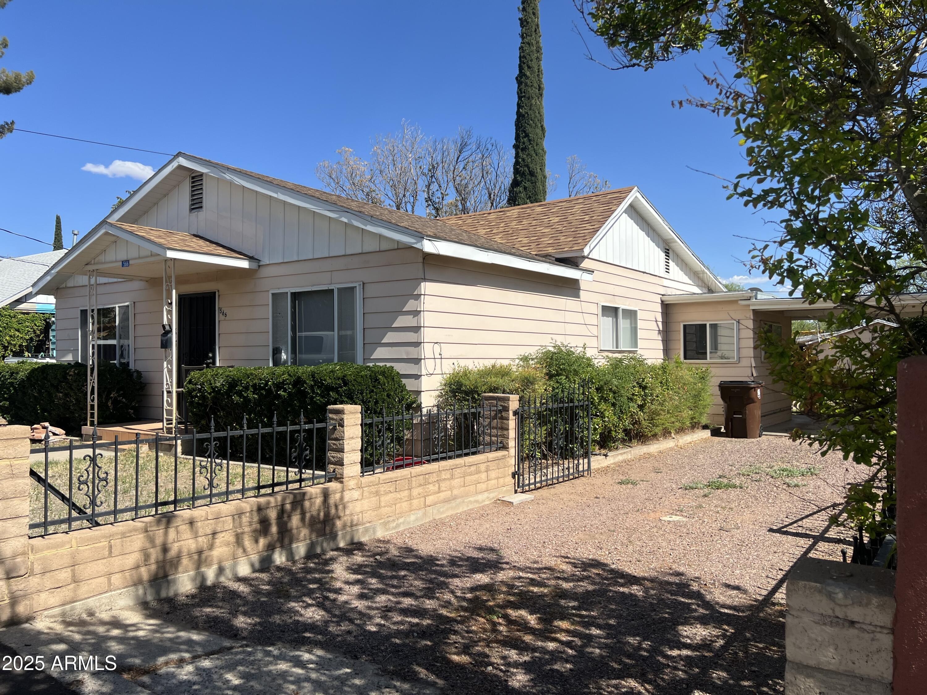 566 Carico Street Globe, AZ 85501 - Photo 2 of 22 a view of a house with a patio