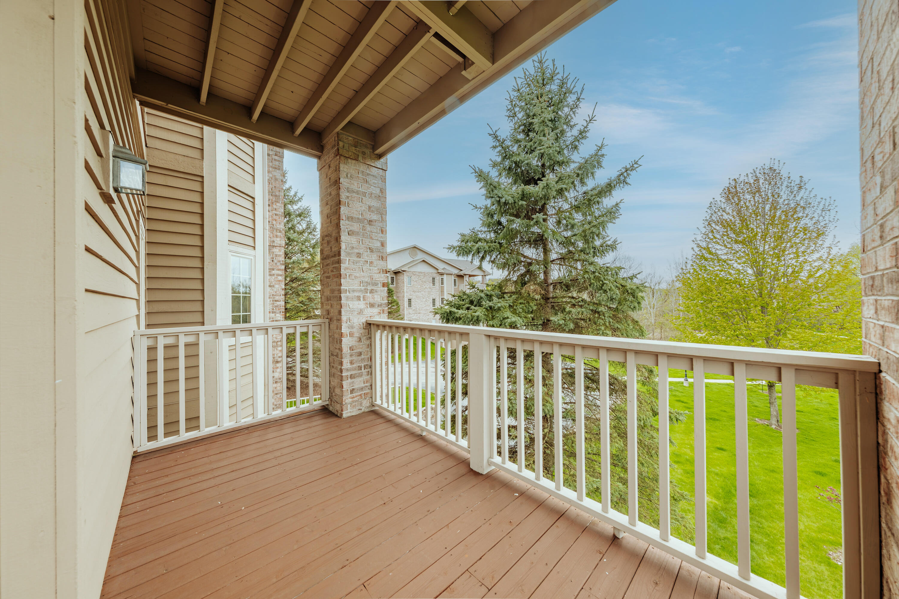 13060 West Bluemound Road, Unit 201 Elm Grove, WI 53122 - Photo 26 of 27 13060 W Bluemound Rd-25