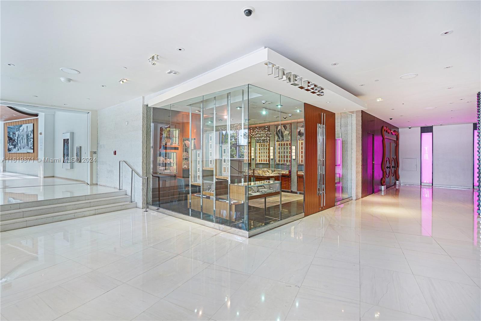 4401 Collins Avenue, Unit 1007 Miami Beach, FL 33140 - Photo 48 of 58 Hotel lobby