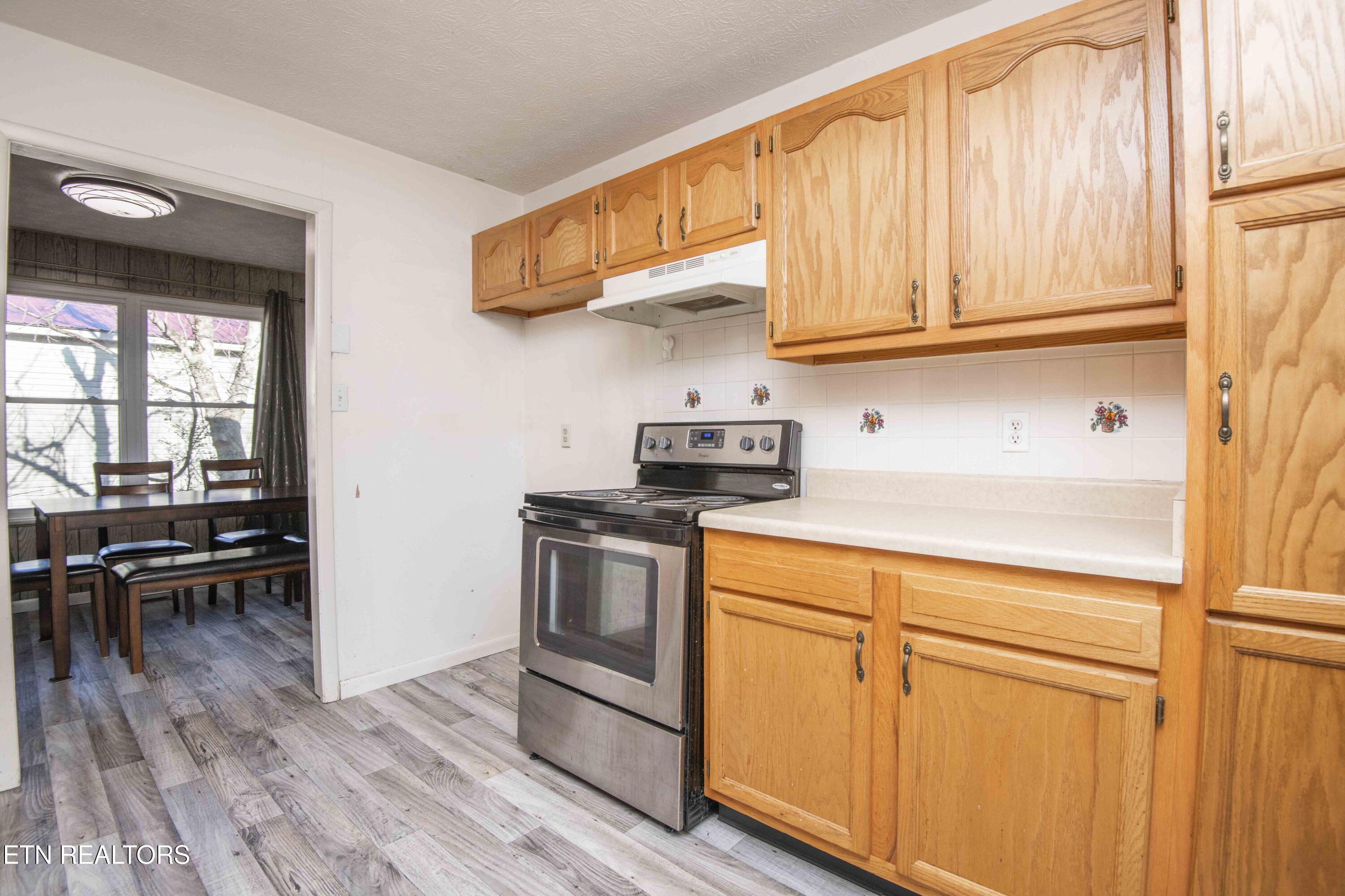 6853 Fraker Road Knoxville, TN 37918 - Photo 21 of 48 kithcne 2_1