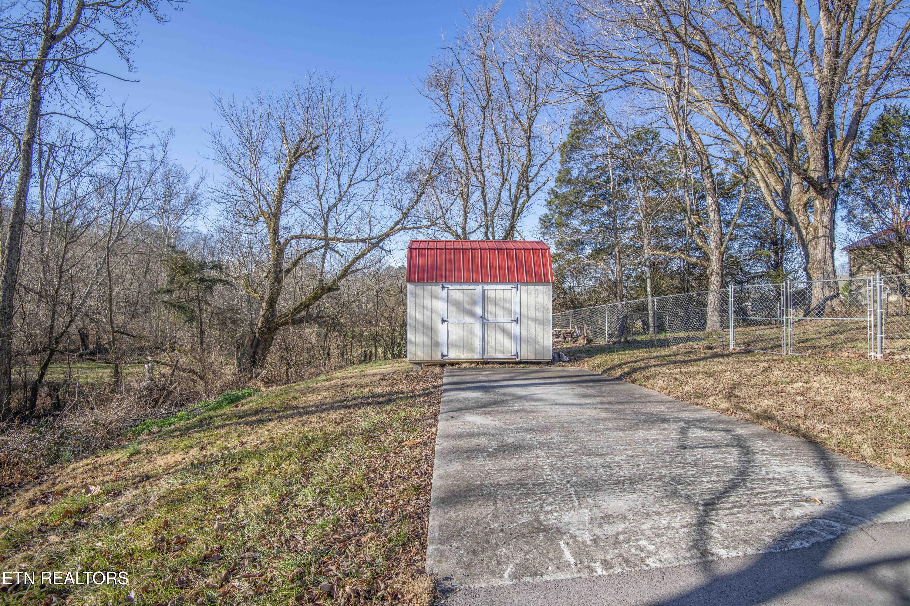 6853 Fraker Road Knoxville, TN 37918 - Photo 47 of 48 storage 2_1