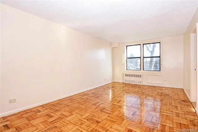 $160,000 | 3531 Bronxwood Avenue, Unit 1G | Williamsbridge