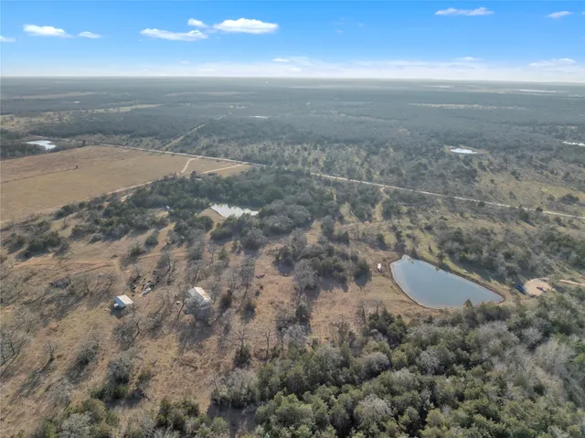 $649,900 | 895 Patterson Road, Flatonia, TX 78941