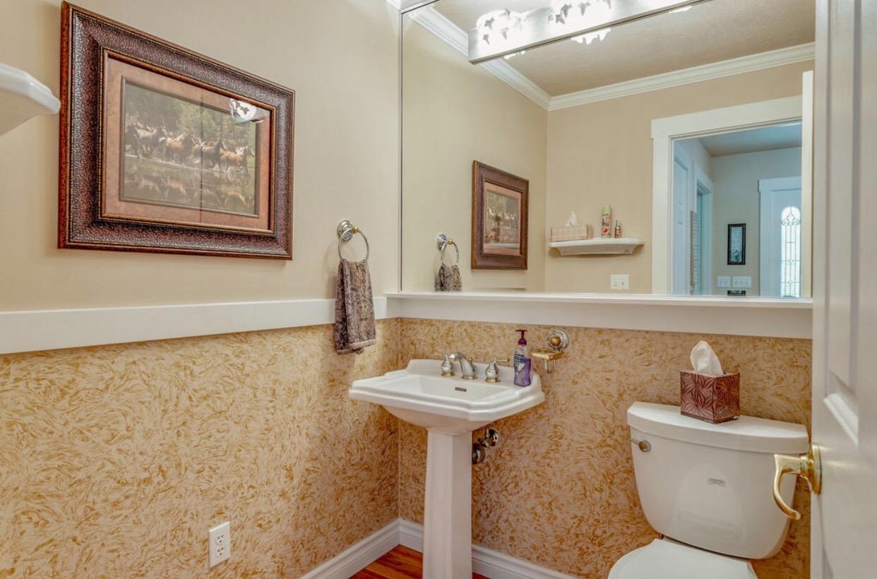 3145 Old Stage Road Central Point, OR 97502 - Photo 11 of 35 Additional Photo