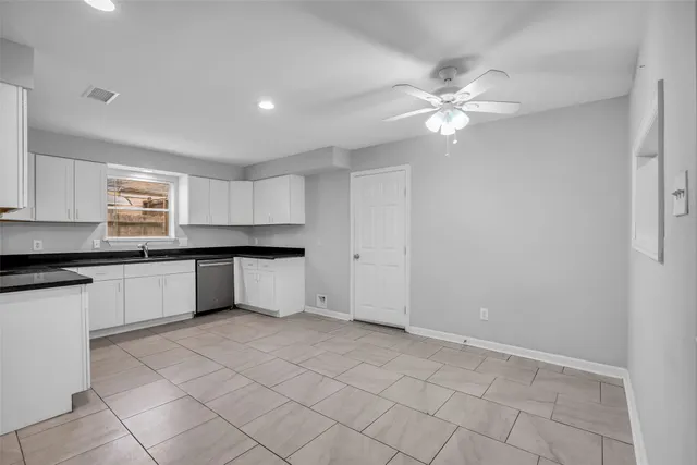 $1,795 | 4407 Hickory Grove Drive, Houston, TX 77084