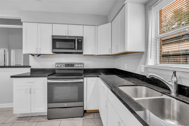 $1,795 | 4407 Hickory Grove Drive, Houston, TX 77084