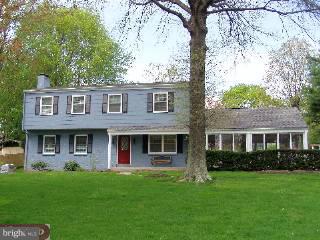 26 Bayberry Road Ewing, NJ 08618 - Photo 1 of 6