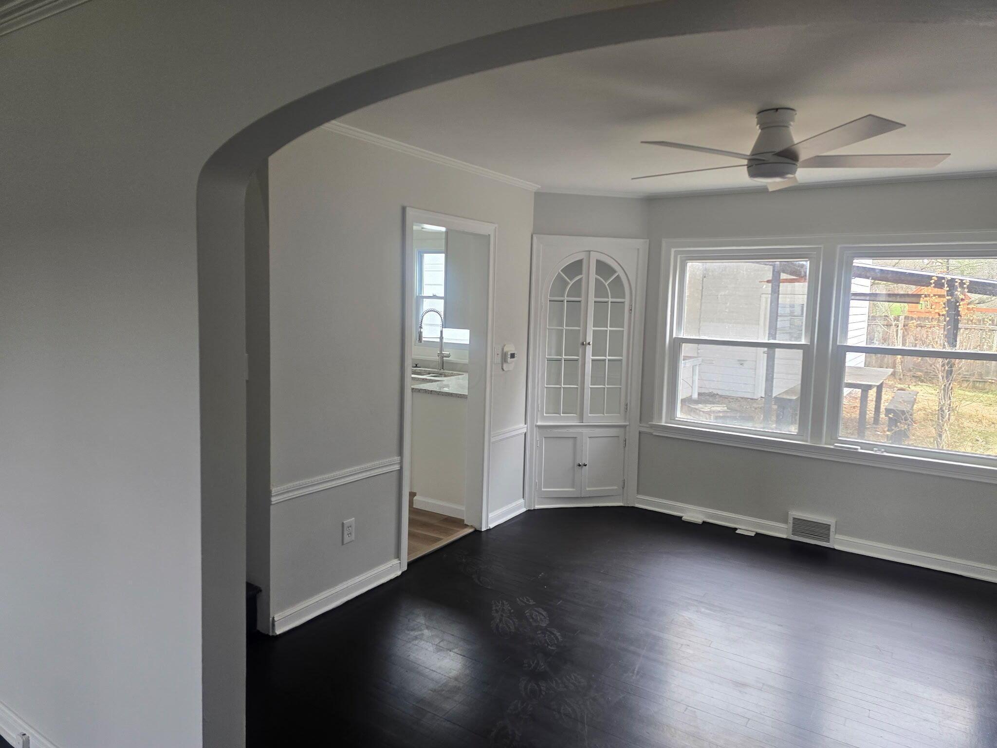 3950 Riverside Drive Columbus, OH 43220 - Photo 6 of 39 Current Dining room