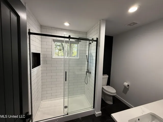 $1,725 | 2321 Arbor Drive, Biloxi, MS 39531