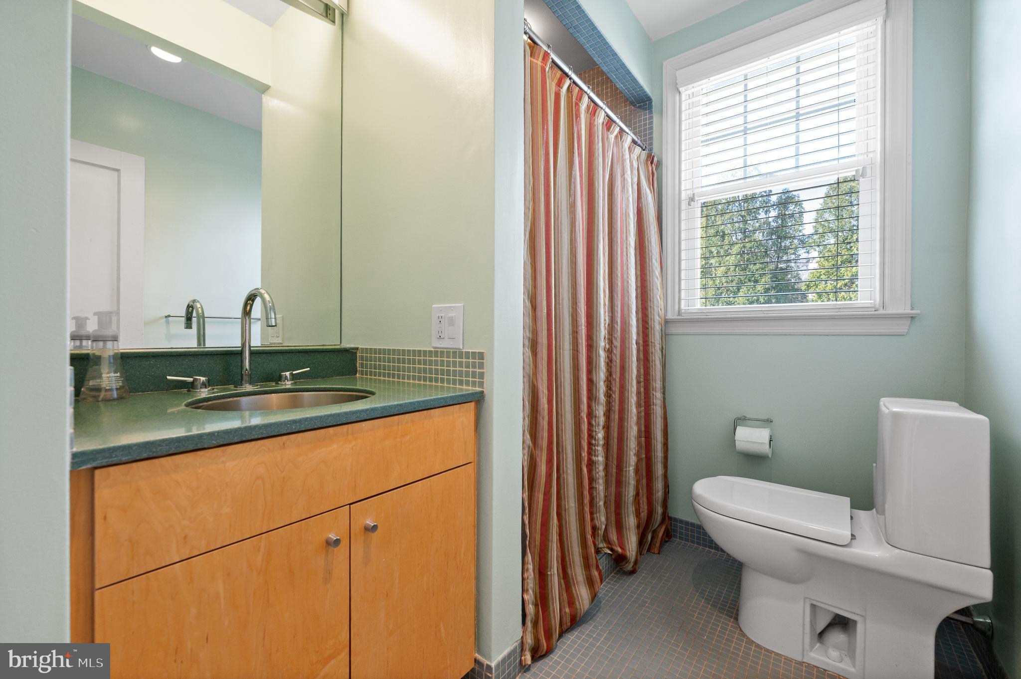 238 Hillcrest Road Wayne, PA 19087 - Photo 14 of 30