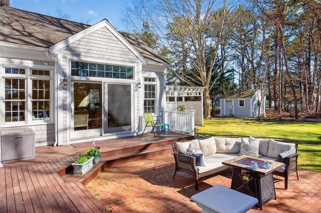 127 Uncle Barneys Road Dennis, MA 02670 - Photo 37 of 42