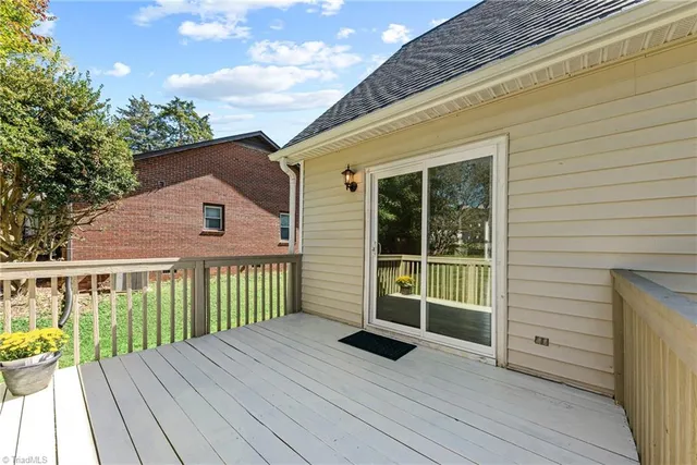 $336,900 | 5525 Moravian Heights Lane, Clemmons, NC 27012