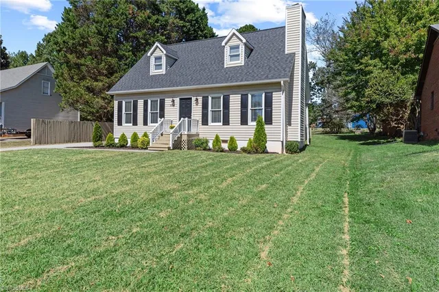 $336,900 | 5525 Moravian Heights Lane, Clemmons, NC 27012