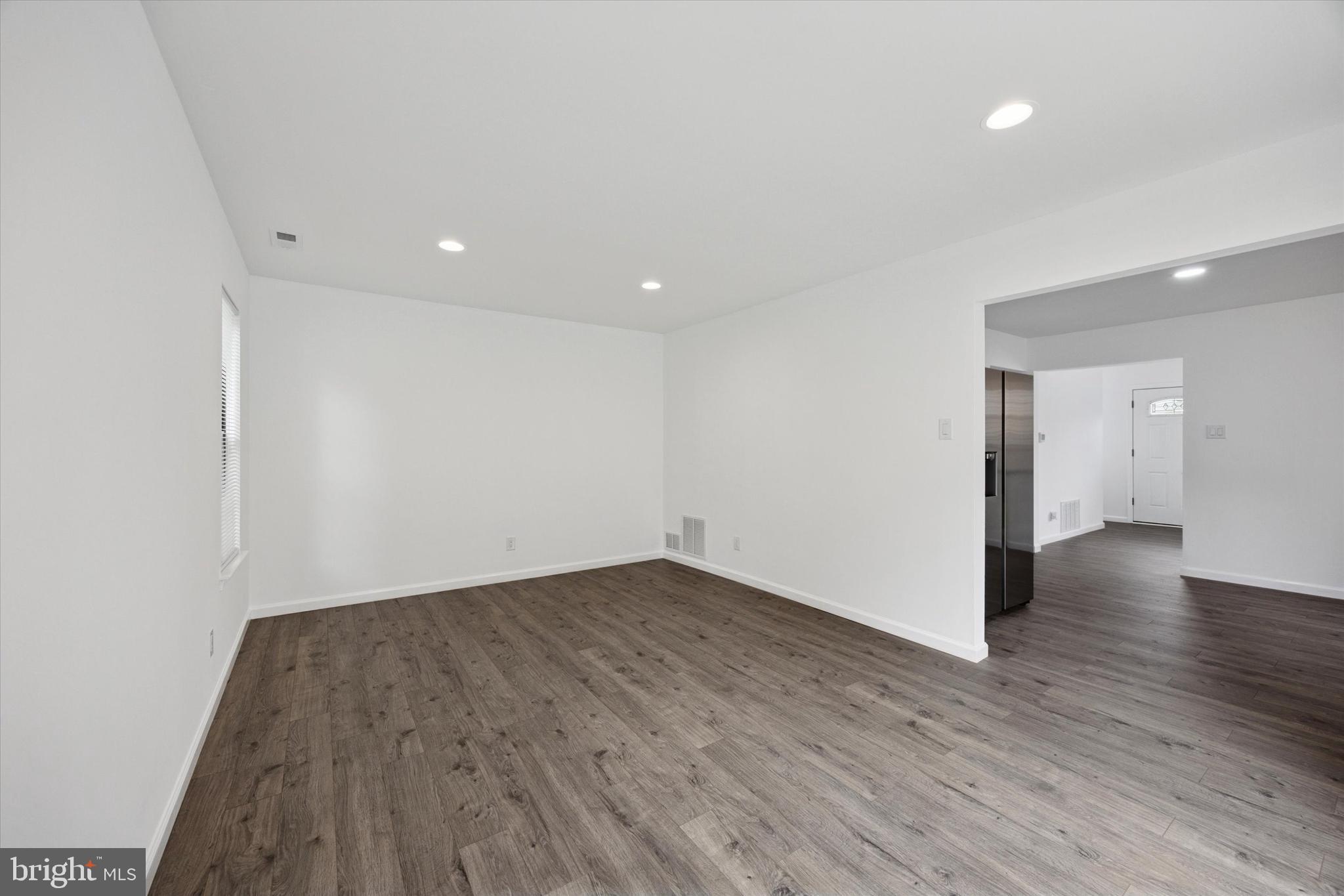 532 Cormorant Drive Voorhees, NJ 08043 - Photo 5 of 25