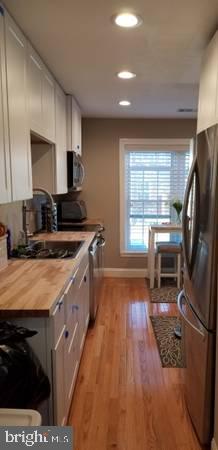 34 Pennydog Court, Unit 98 Silver Spring, MD 20902 - Photo 3 of 17 Gallery Image 3
