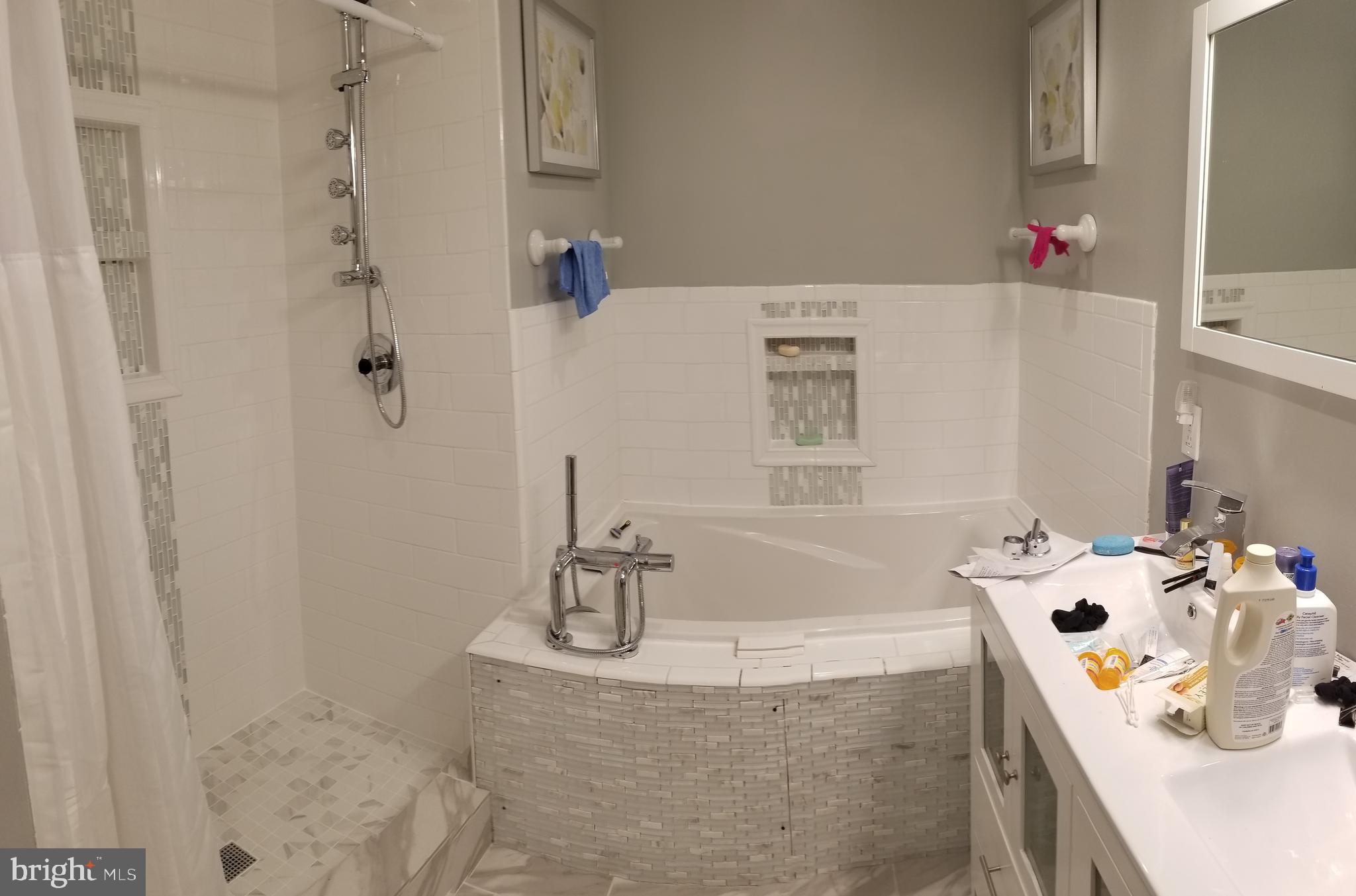 34 Pennydog Court, Unit 98 Silver Spring, MD 20902 - Photo 4 of 17 Gallery Image 4