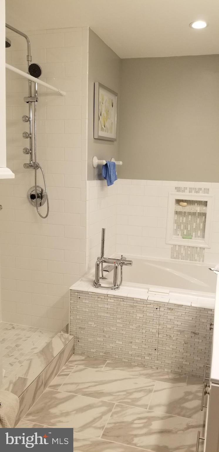 34 Pennydog Court, Unit 98 Silver Spring, MD 20902 - Photo 6 of 17 Gallery Image 6