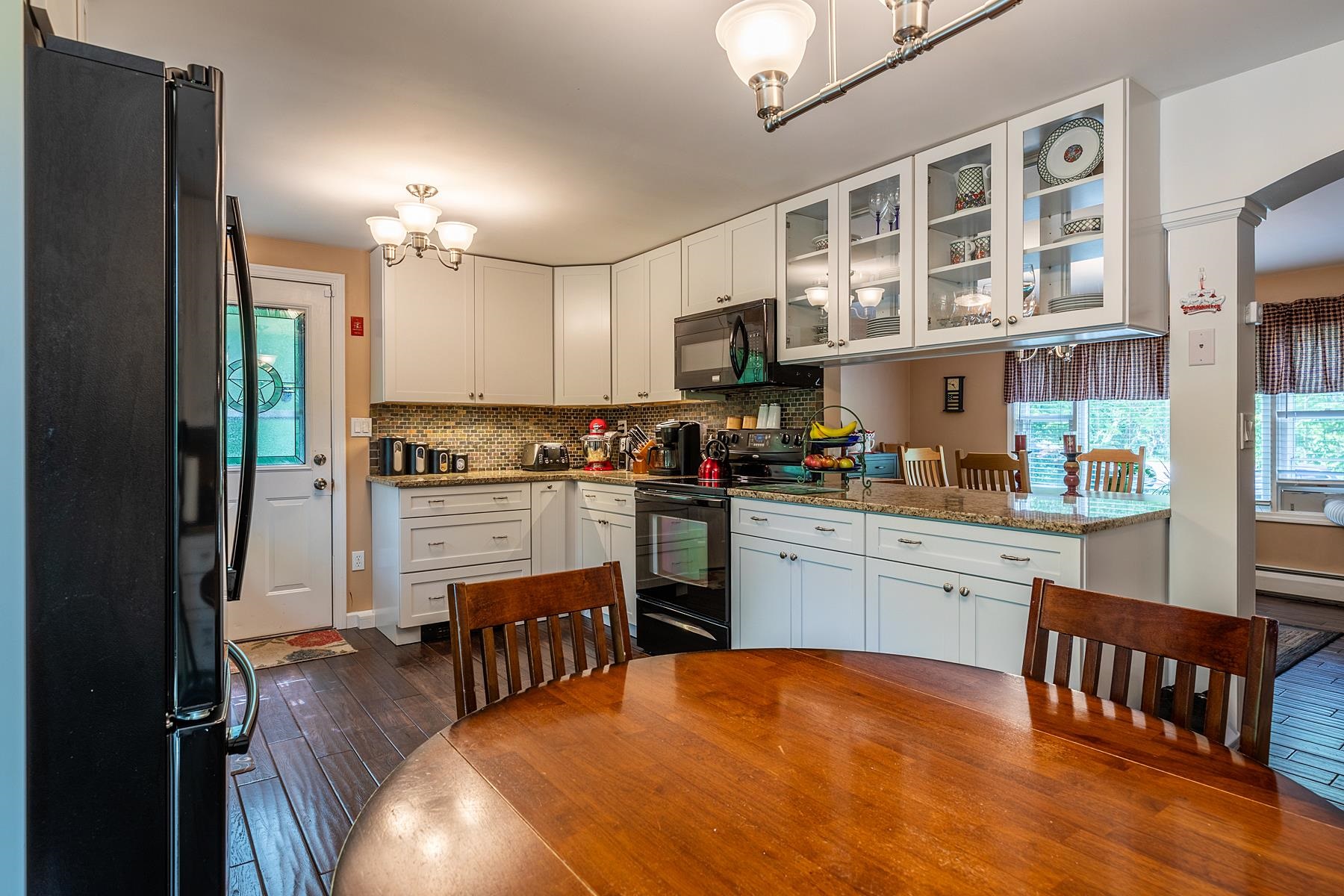 393 Morse Hill Road Dorset, VT 05253 - Photo 3 of 25