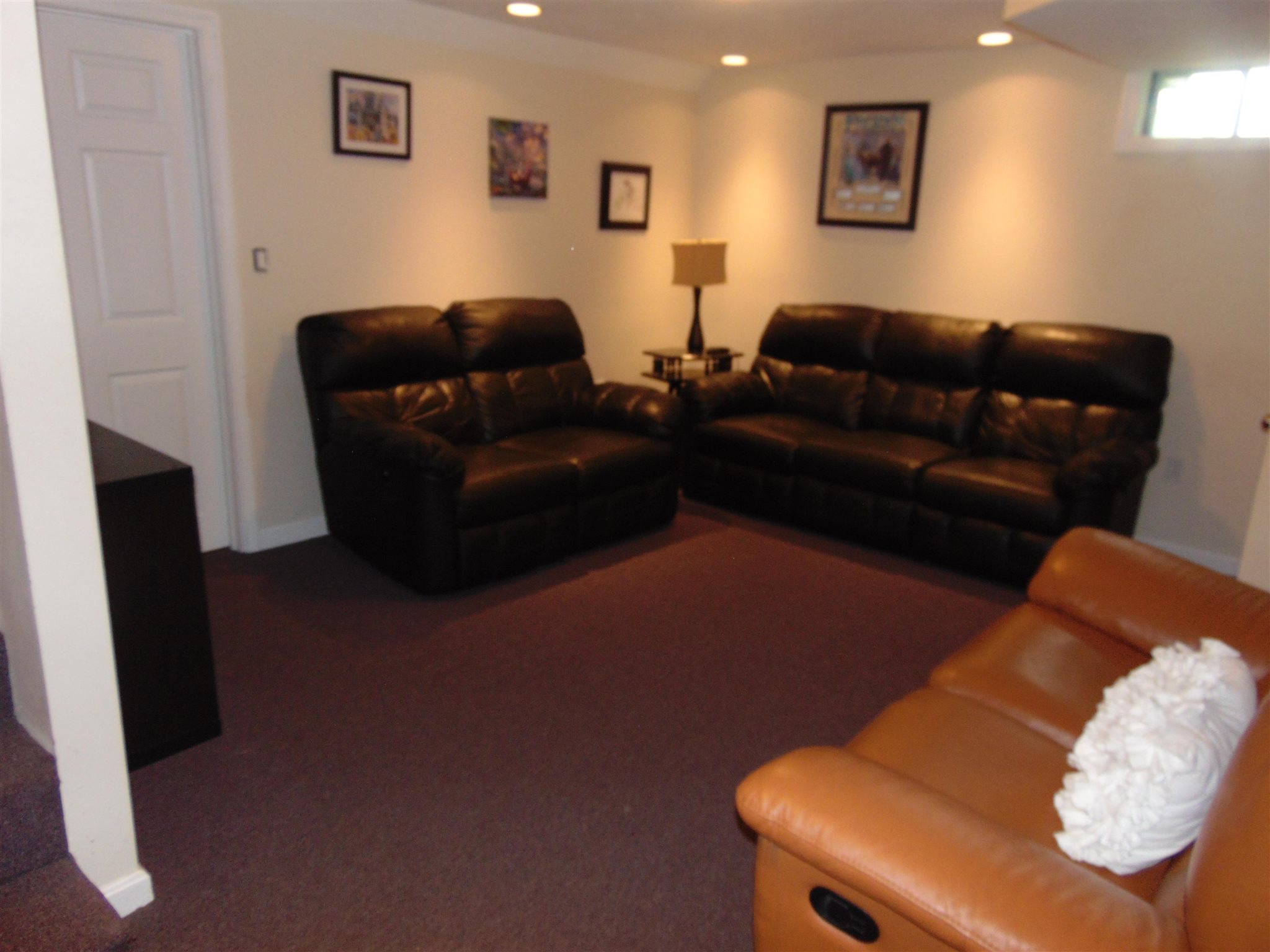 106 Hampstead Road Derry, NH 03038 - Photo 33 of 40