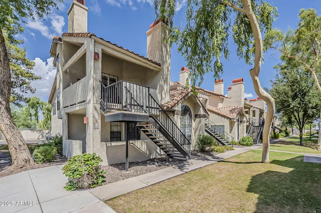 $265,000 | 2333 East Southern Avenue, Unit 2050, Tempe, AZ 85282