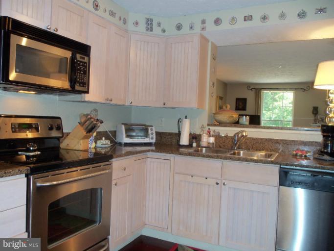 580 Quaker Ridge Court Arnold, MD 21012 - Photo 24 of 26 Open gourmet Kitchen