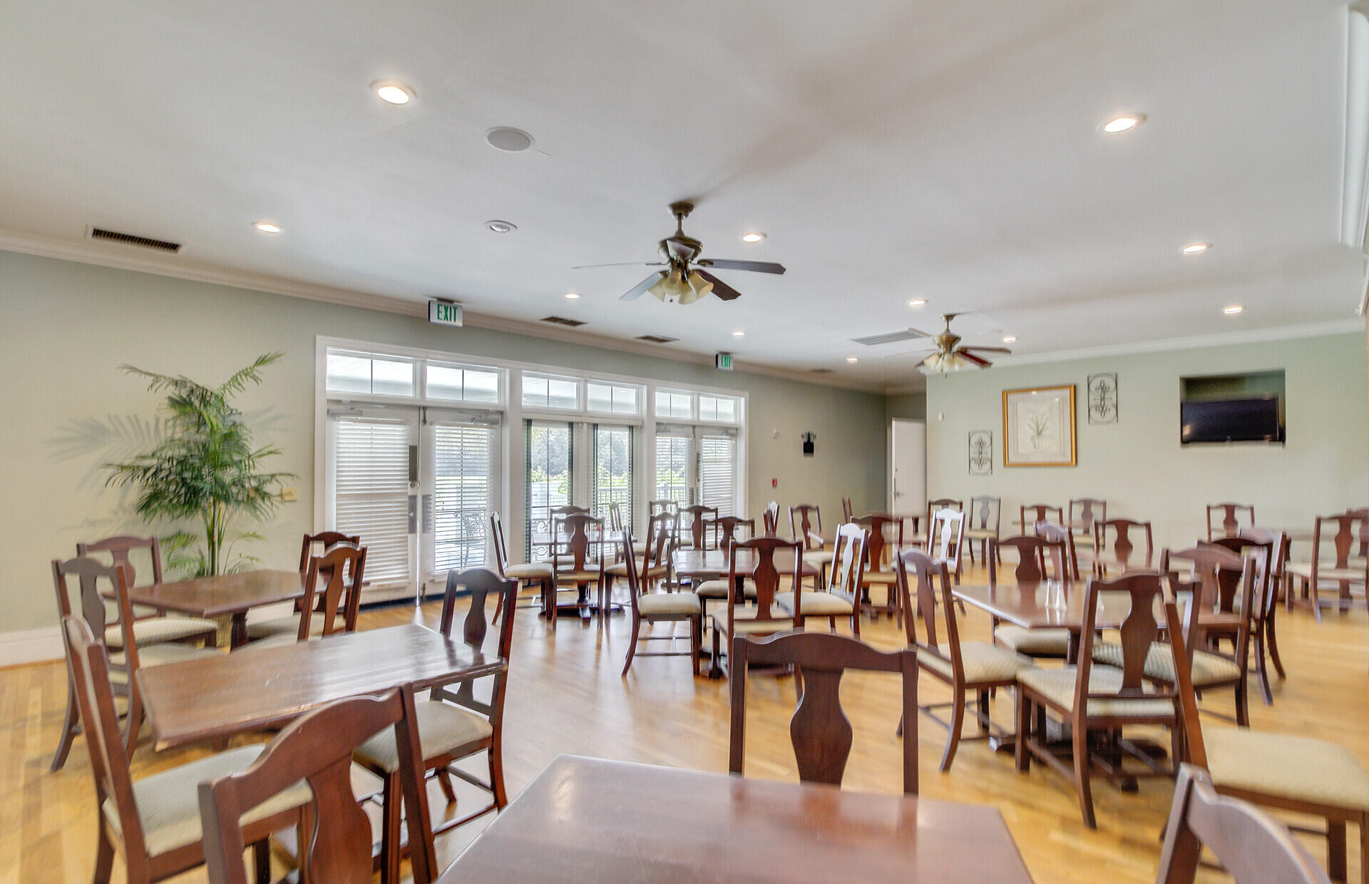 9431 Harroway Road Summerville, SC 29485 - Photo 66 of 71 Amenity Photos