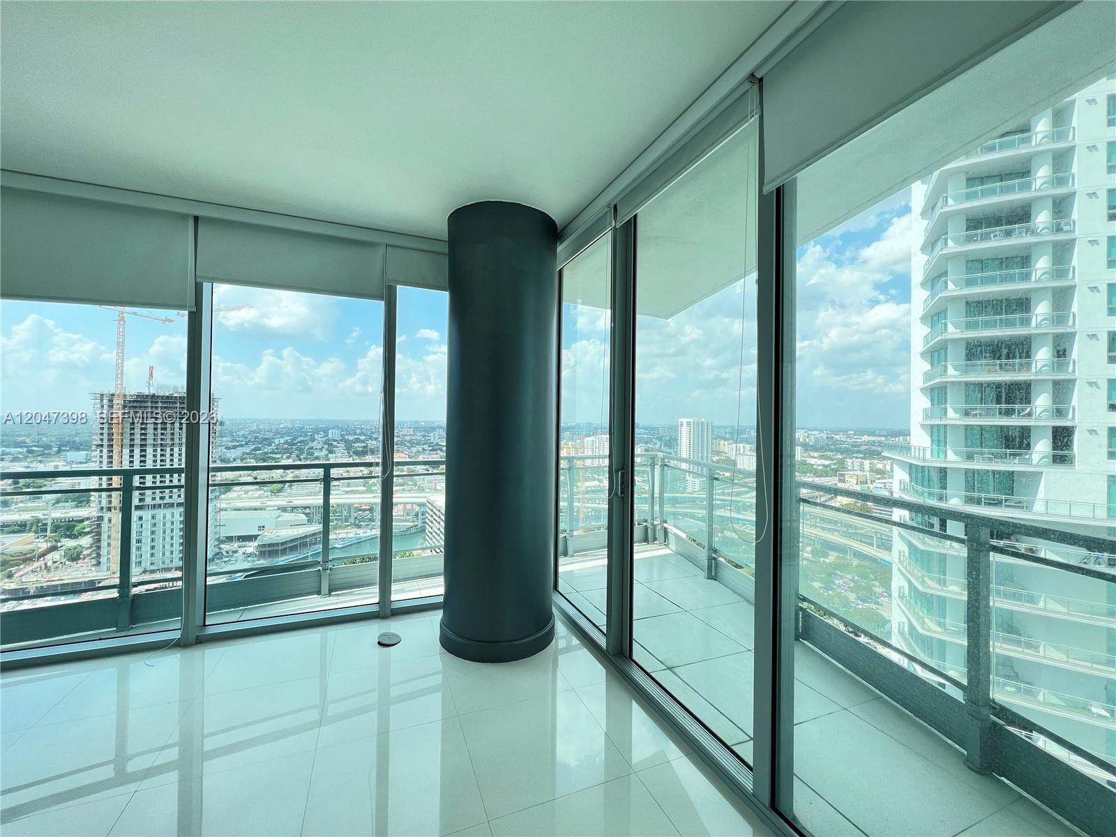 92 Southwest 3rd Street, Unit 3310 Miami, FL 33130 - Photo 16 of 26