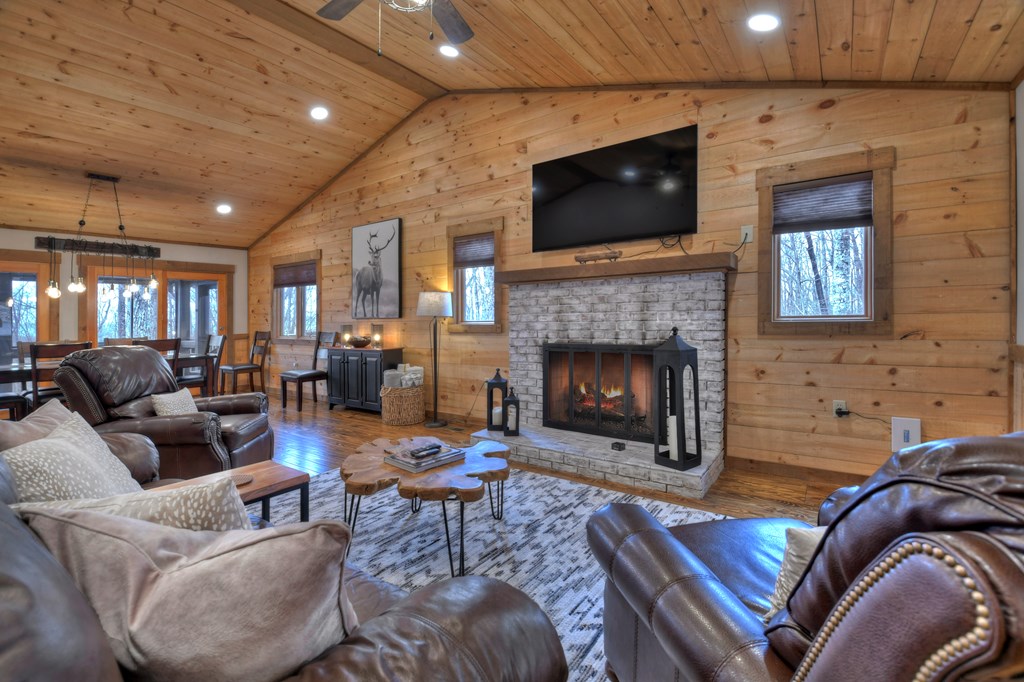 253 Green Ridge Mountain Blue Ridge, GA 30513 - Photo 27 of 59 Gallery Image 27