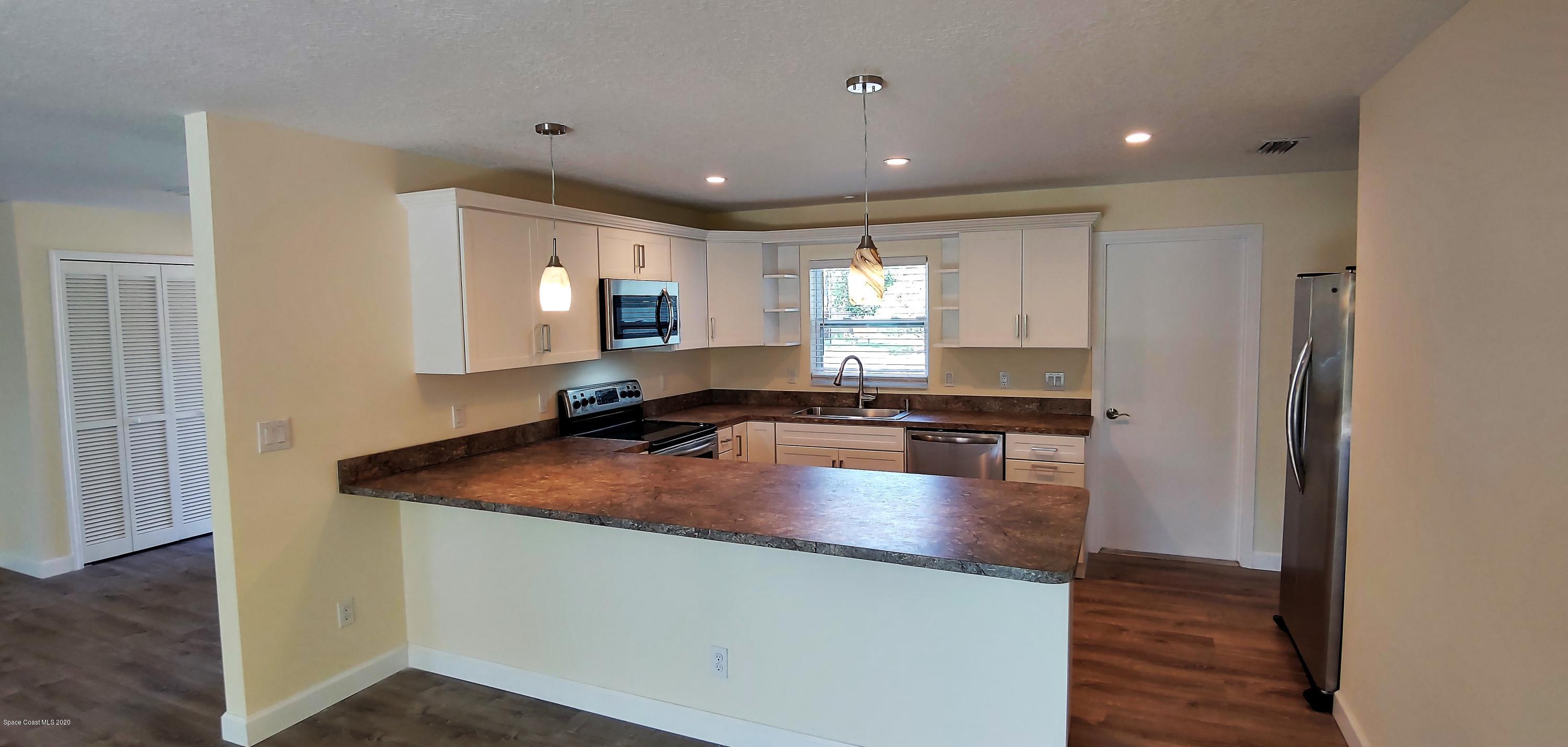2645 Lakehill Road Melbourne, FL 32934 - Photo 19 of 37 0505201148_HDR