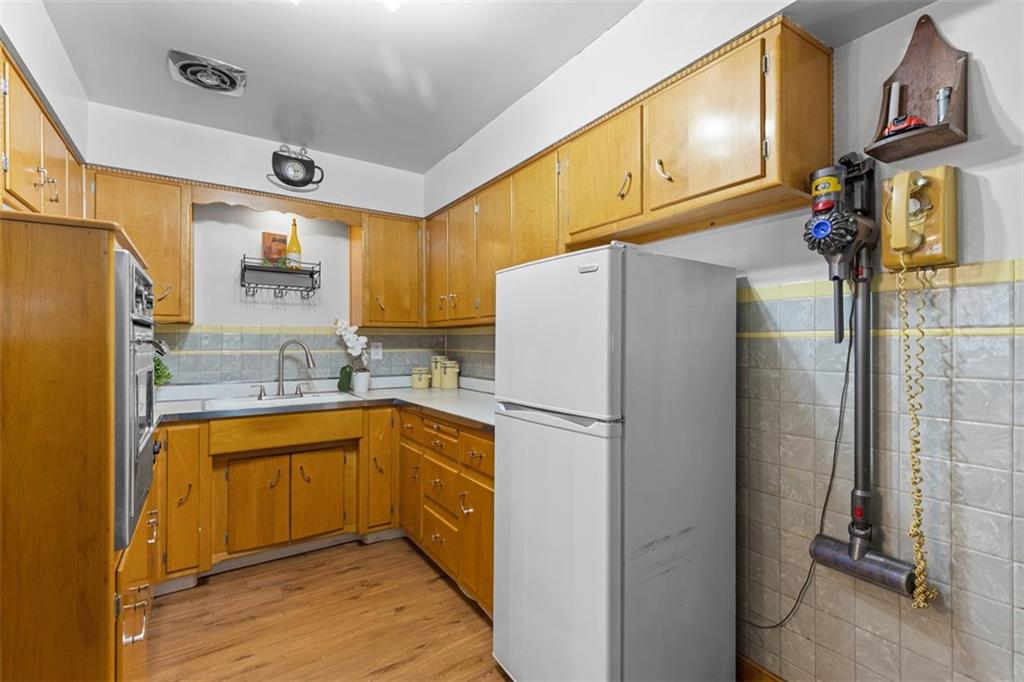 185 Ridgeview Drive Aliquippa, PA 15001 - Photo 13 of 41 Gallery Image 13