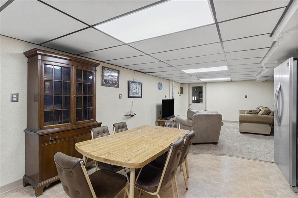 185 Ridgeview Drive Aliquippa, PA 15001 - Photo 23 of 41 Gallery Image 23