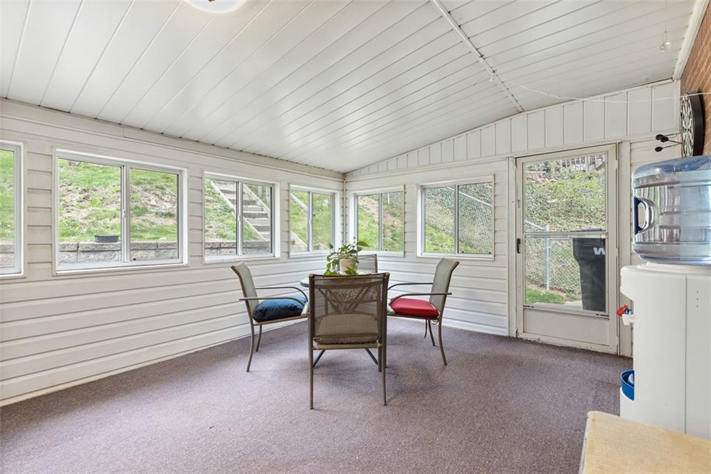 185 Ridgeview Drive Aliquippa, PA 15001 - Photo 26 of 41 Gallery Image 26