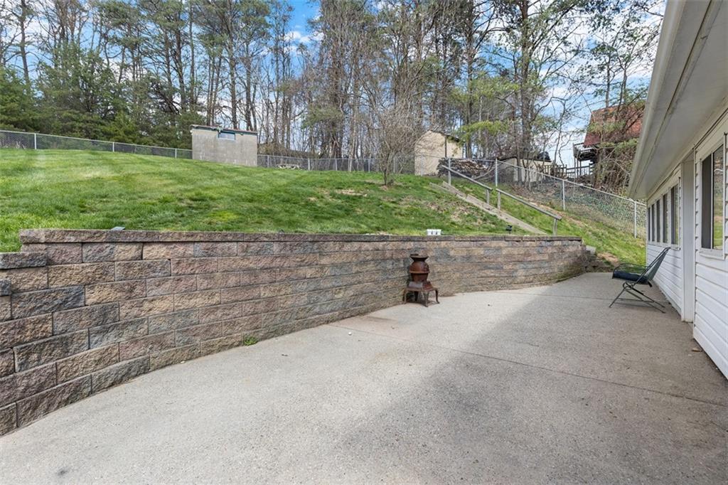 185 Ridgeview Drive Aliquippa, PA 15001 - Photo 30 of 41 Gallery Image 30