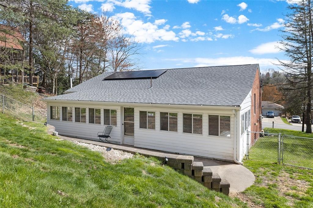 185 Ridgeview Drive Aliquippa, PA 15001 - Photo 31 of 41 Gallery Image 31