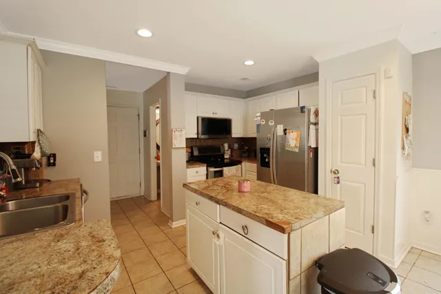 $329,900 | 136 Blue Jasmine Lane, Summerville, SC 29483