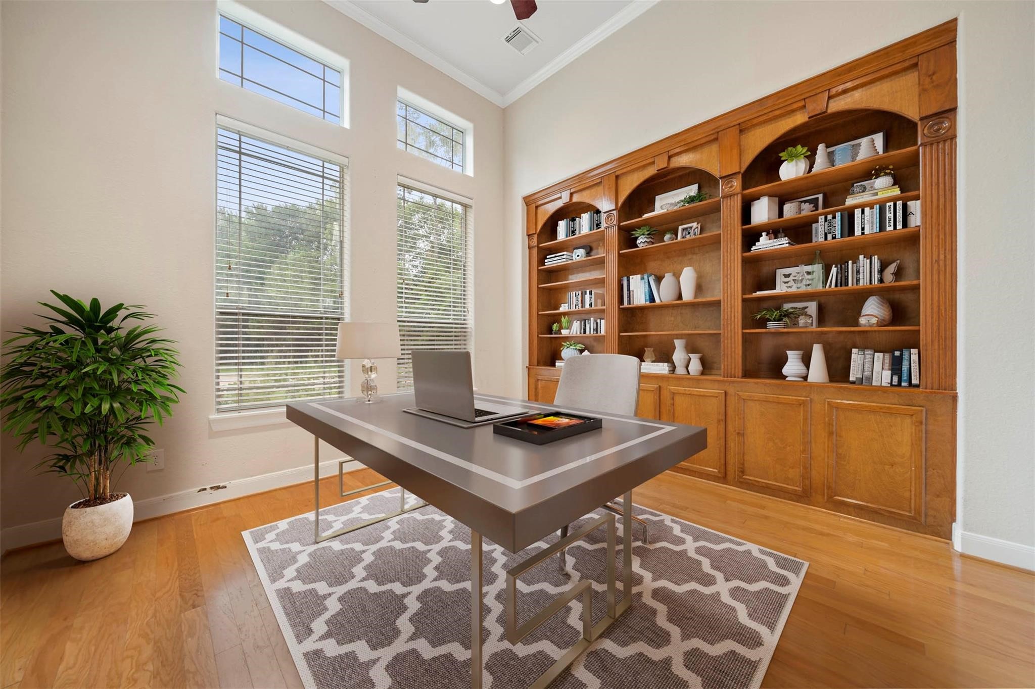 3 Etude Court Spring, TX 77382 - Photo 4 of 45 Furniture shown is virtually staged