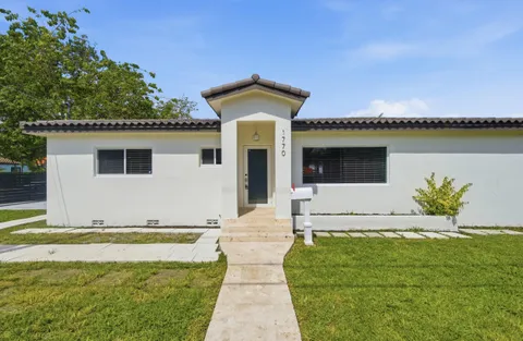 $1,050,000 | 1770 Southwest 17th Avenue, Miami, FL 33145