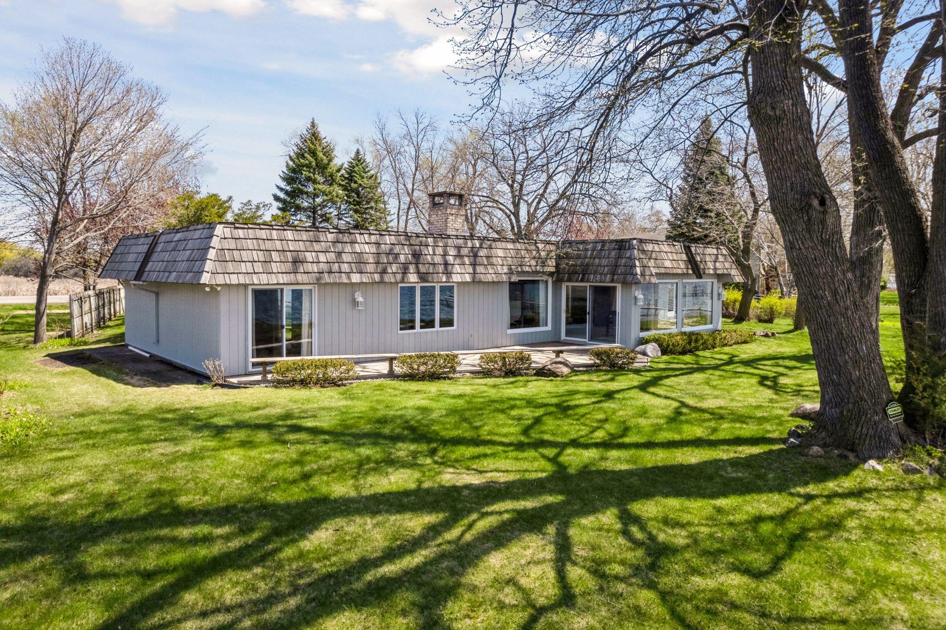 4410 Manitou Road Tonka Bay, MN 55331 - Photo 2 of 6