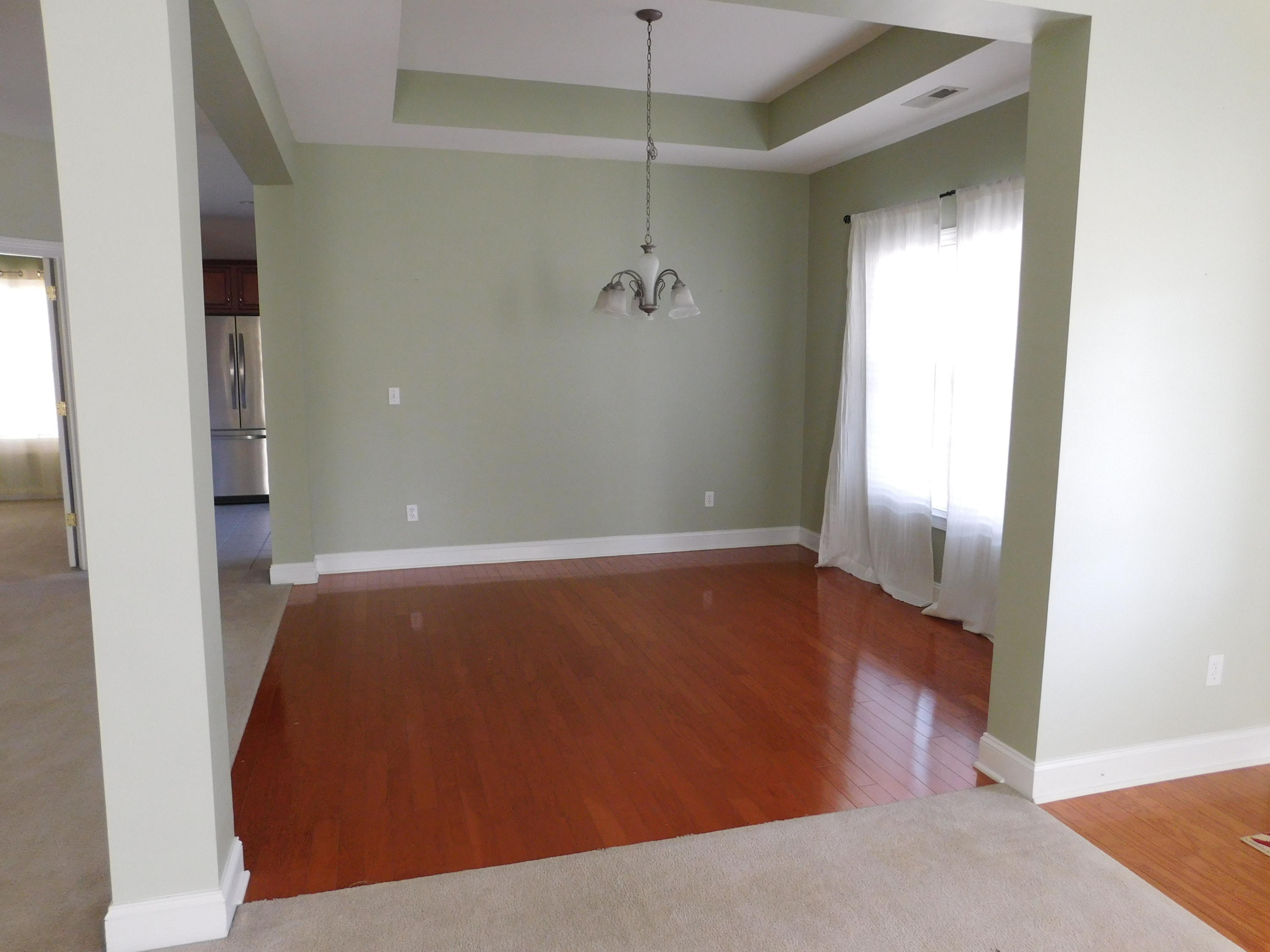 110 Fallberry Street Oak Ridge, TN 37830 - Photo 4 of 24 Dining Room