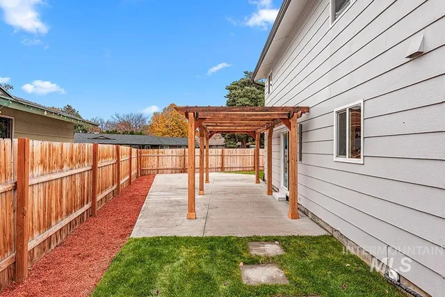 $664,500 | 670 Berwick Drive, Boise, ID 83706