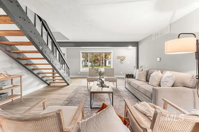 $664,500 | 670 Berwick Drive, Boise, ID 83706