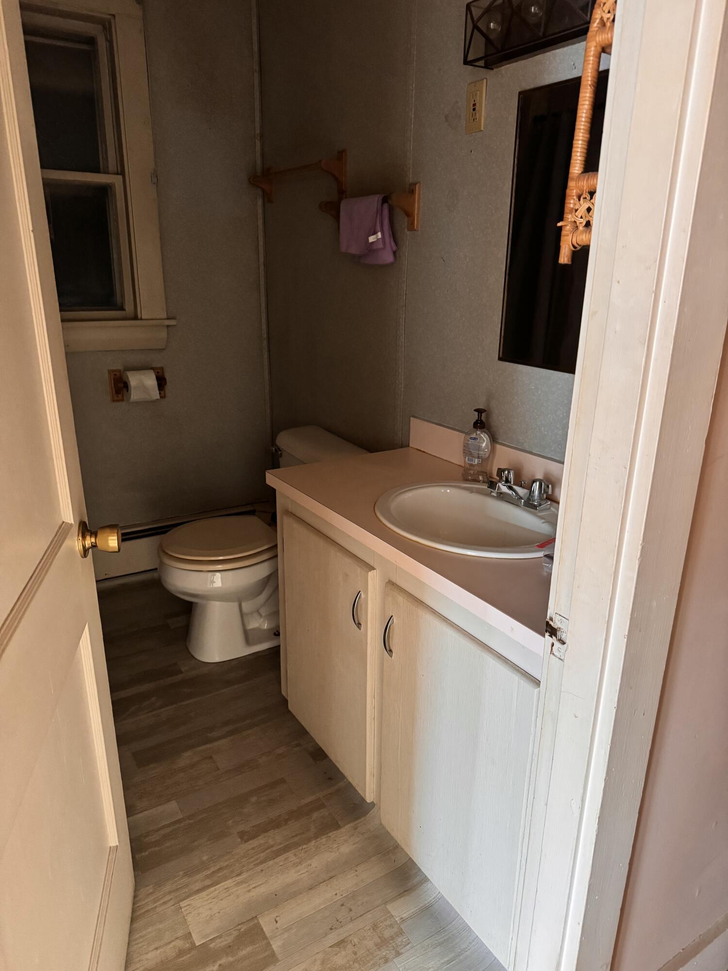 4 Parsonage Road North Yarmouth, ME 04097 - Photo 11 of 26 2nd Floor Bath