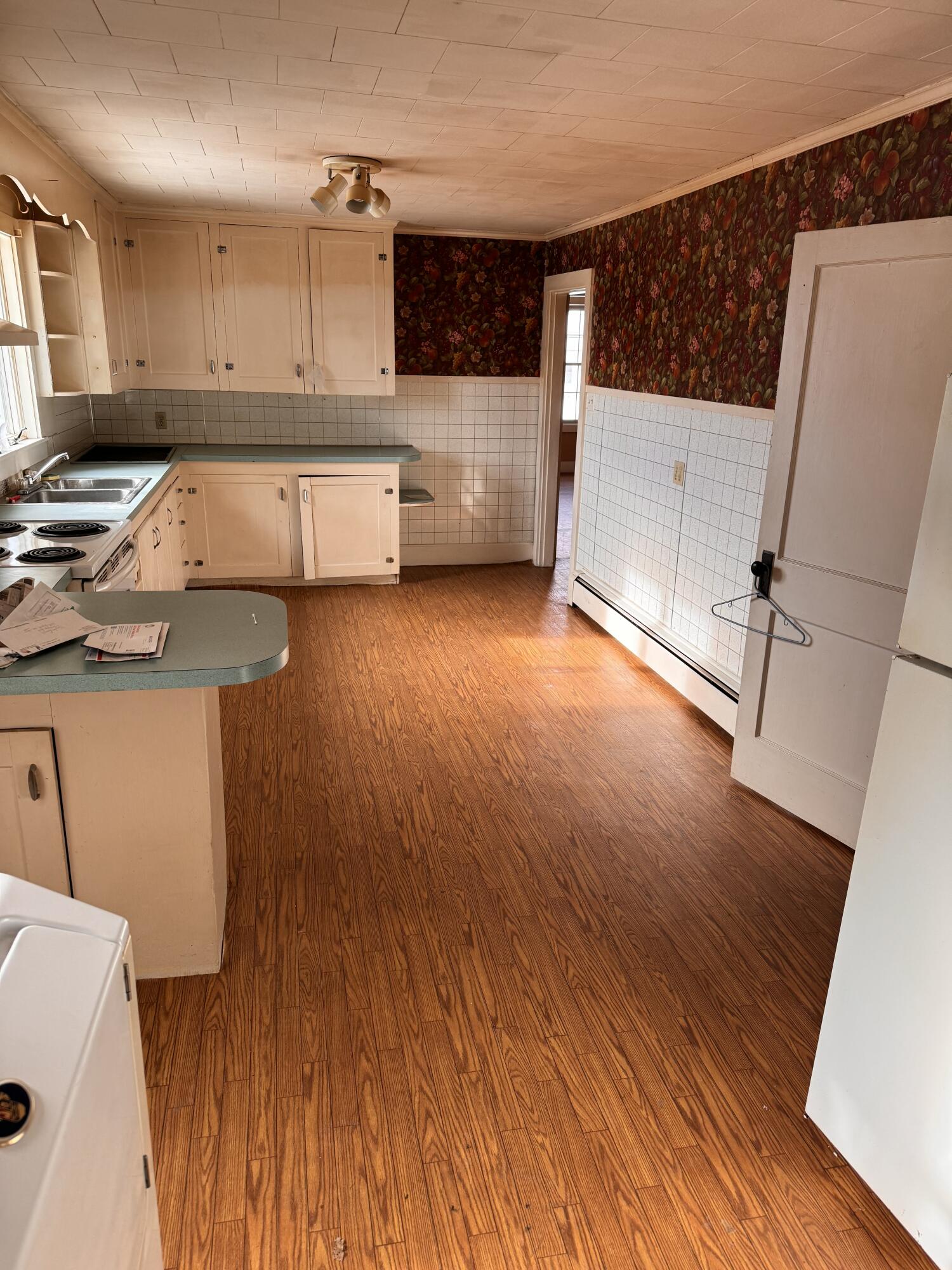 4 Parsonage Road North Yarmouth, ME 04097 - Photo 5 of 26 Kitchen