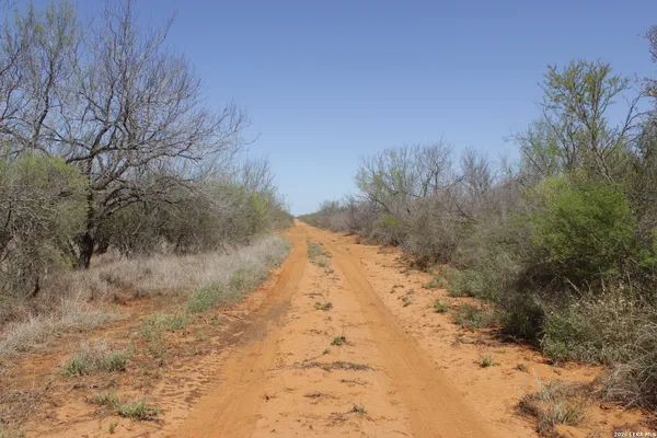 $2,570,000 | 200 Rogers Ranch Road, Big Wells, TX 78830