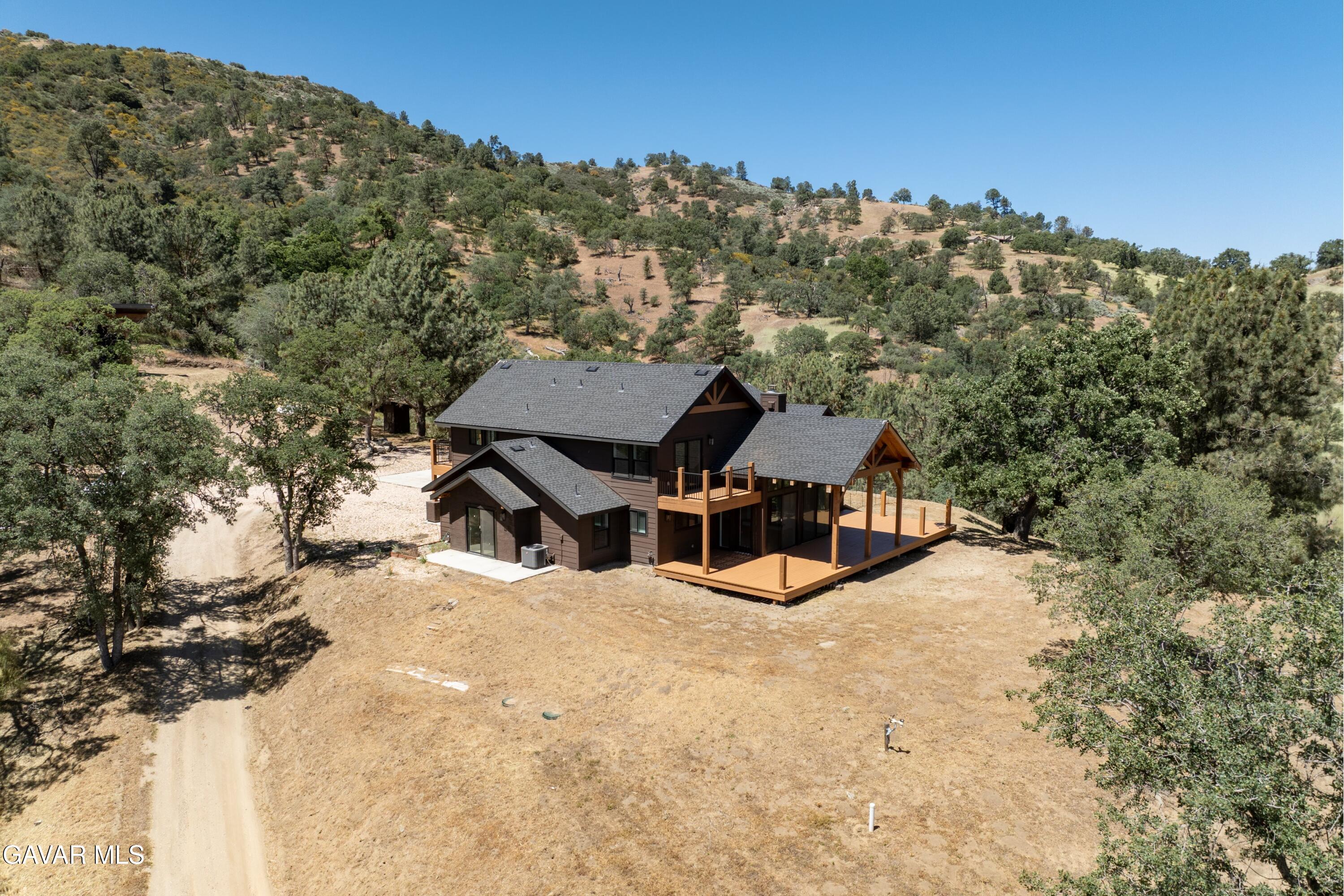 28460 Ridgeview Court Tehachapi, CA 93561 - Photo 45 of 66 51-DJI_0224-HDR