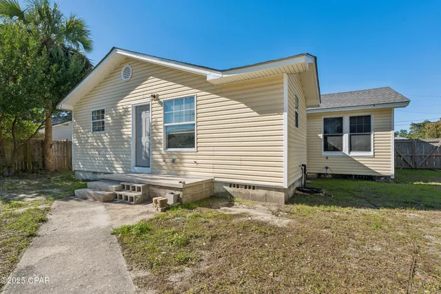 $260,000 | 1606 Fairy Avenue, Panama City, FL 32405