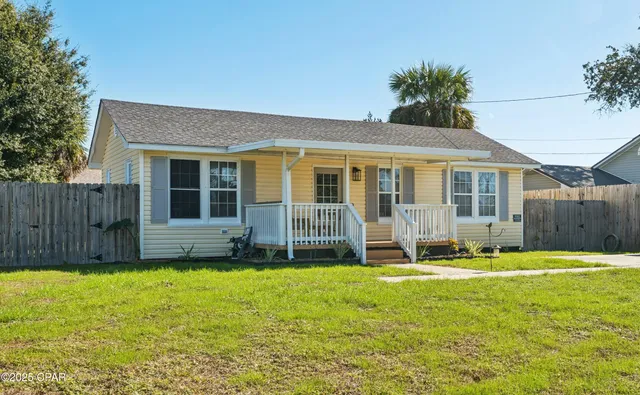 $260,000 | 1606 Fairy Avenue, Panama City, FL 32405