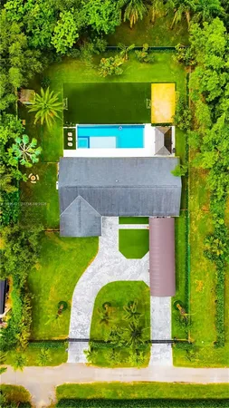 $1,600,000 | 18840 Southwest 218th Street, Miami, FL 33170