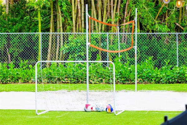 $1,600,000 | 18840 Southwest 218th Street, Miami, FL 33170