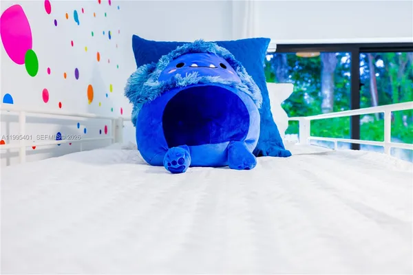 $1,600,000 | 18840 Southwest 218th Street, Miami, FL 33170